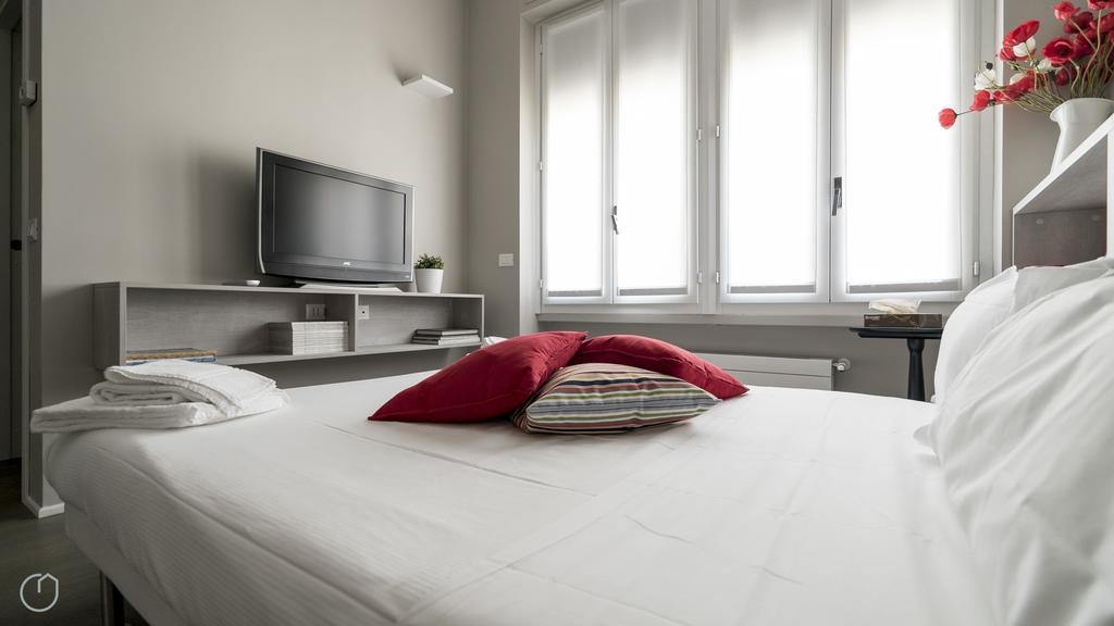 Italianway-Settembrini Appartement Milaan Kamer foto